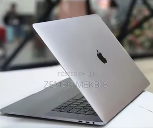 New Laptop Apple MacBook Pro 2016 16GB Intel Core I7 SSD 256GB