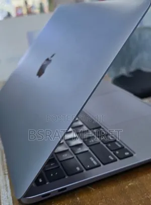 Photo - New Laptop Apple MacBook Air 2020 M1 8GB Apple M1 SSD 256GB