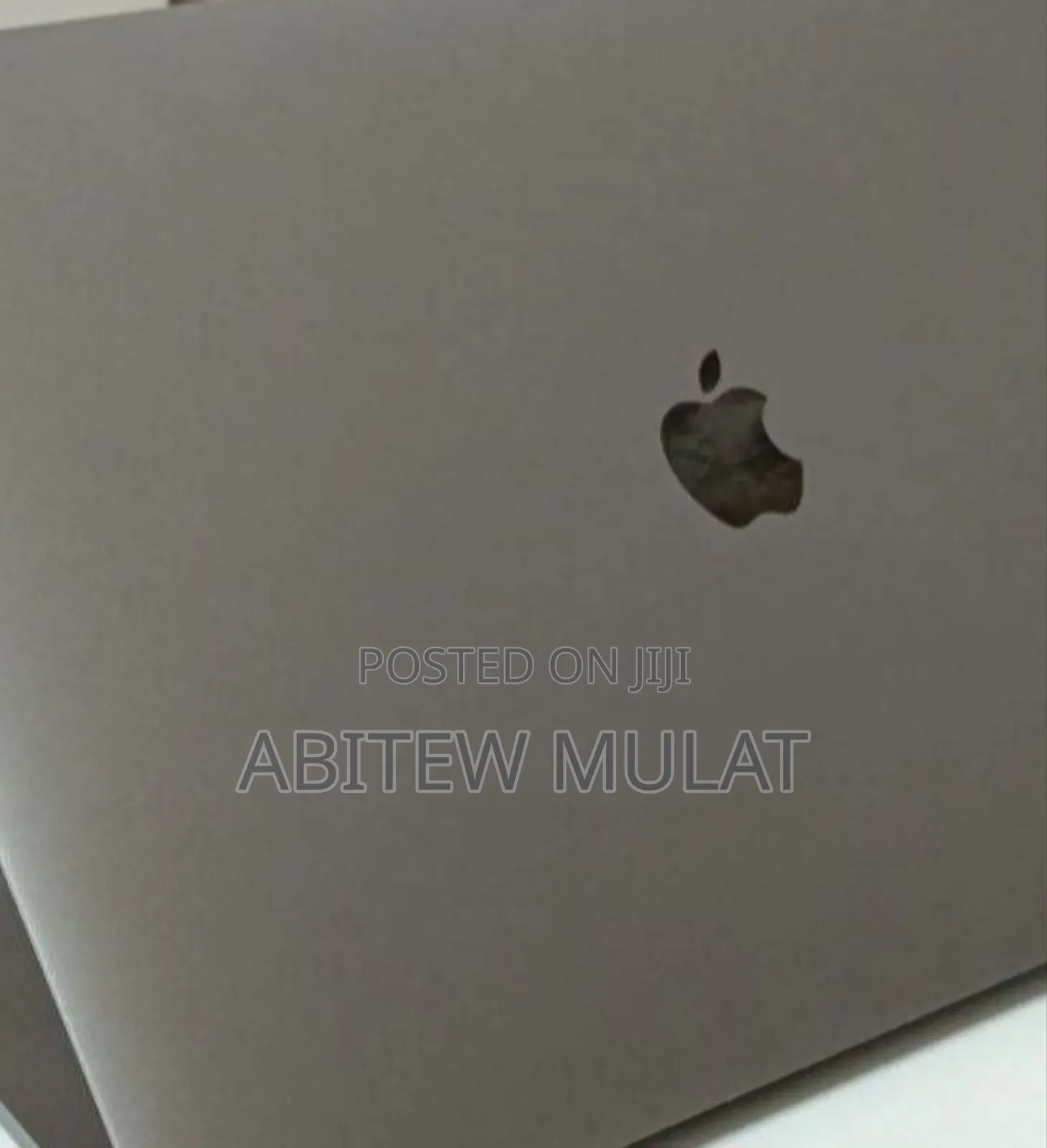 New Laptop Apple MacBook Pro 2017 16GB Intel Core I7 SSD 512GB