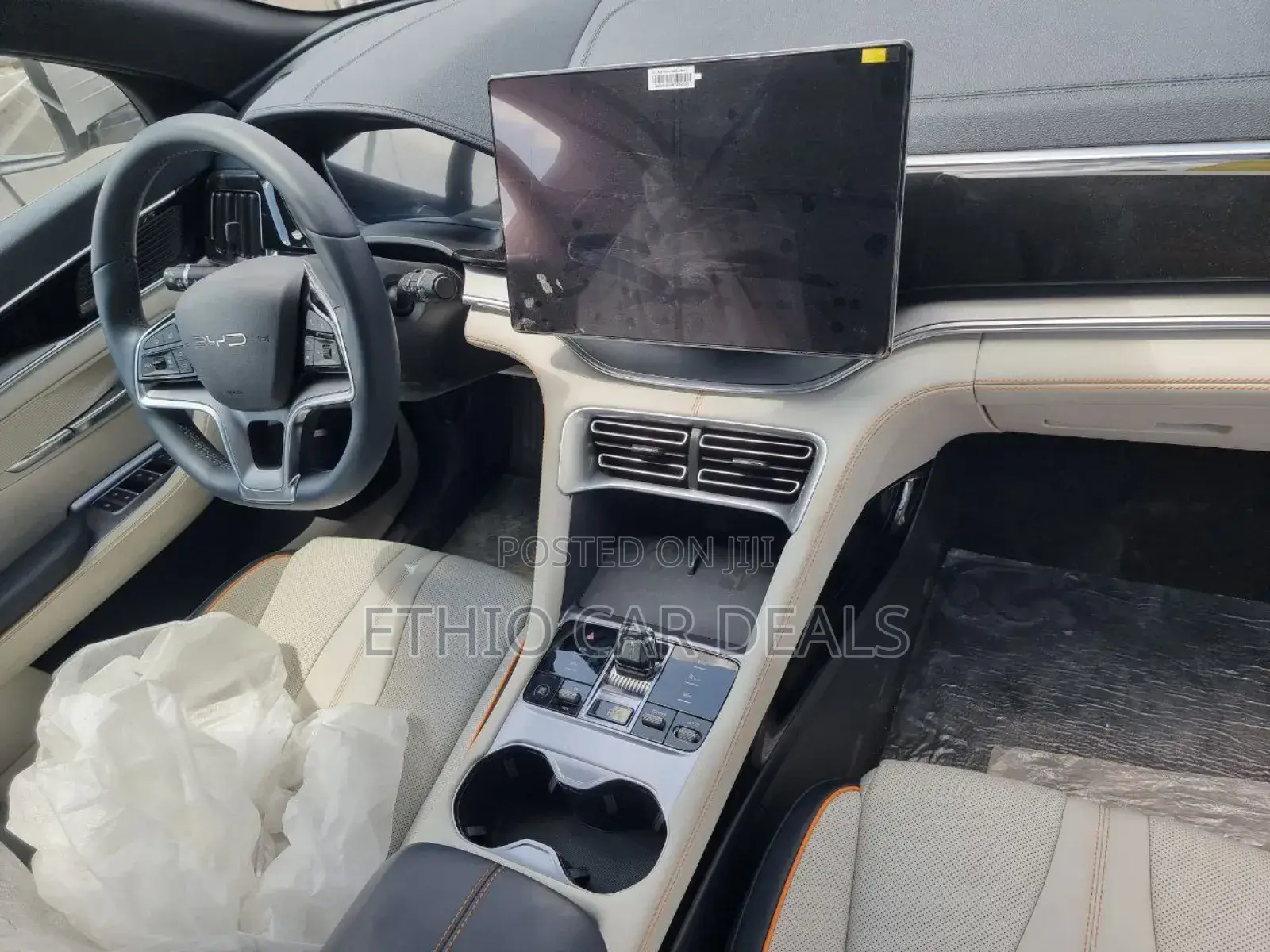 New BYD Song Plus DM-i 2024 Off white