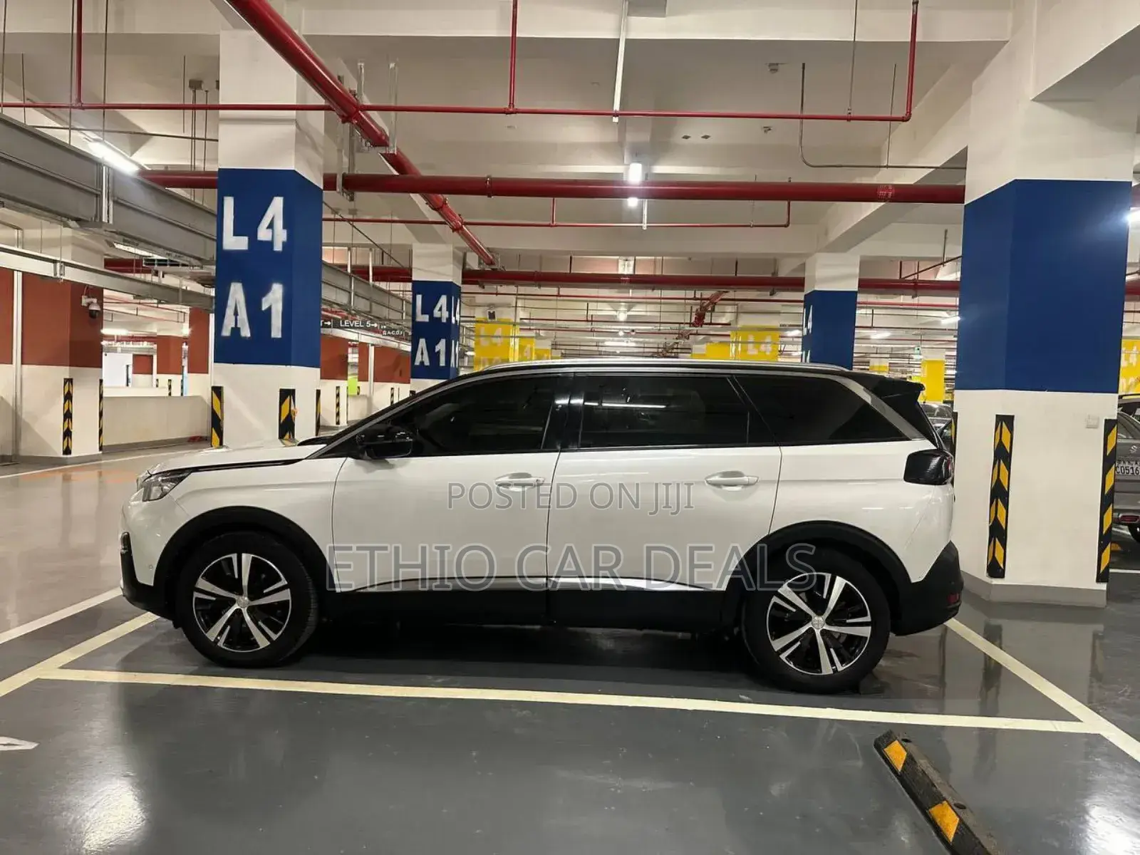 Peugeot 5008 2020 White