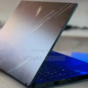 New Laptop Acer 16GB Intel Core I7 SSD 1T