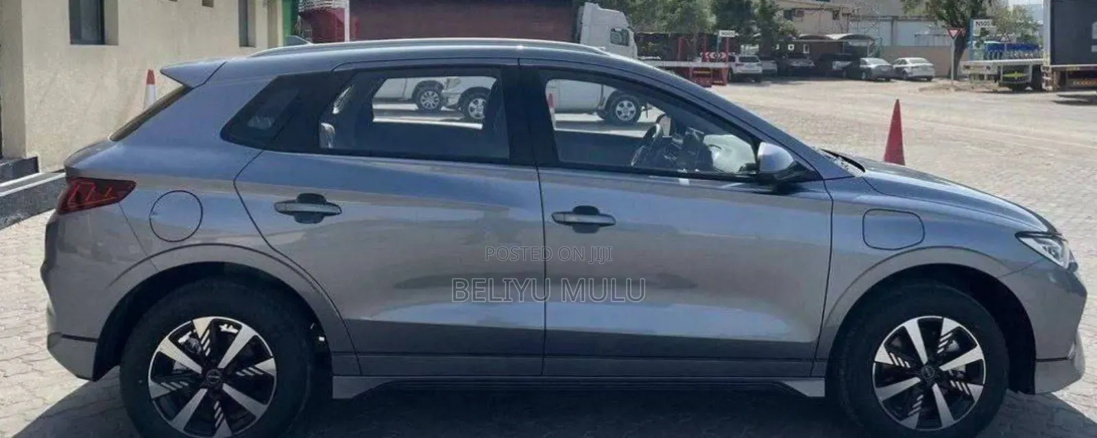 New BYD E2 43 kWh 94 hp FWD 2025 Gray