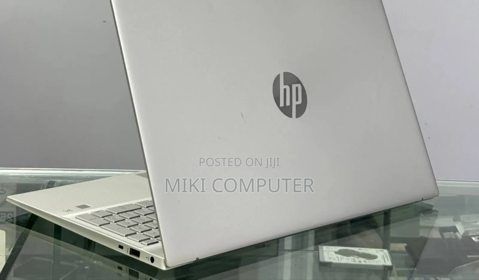 New Laptop HP Pavilion 15 8GB AMD Ryzen 3 SSD 256GB