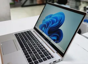 Photo - New Laptop HP EliteBook 840 32GB Intel Core I7 SSD 512GB