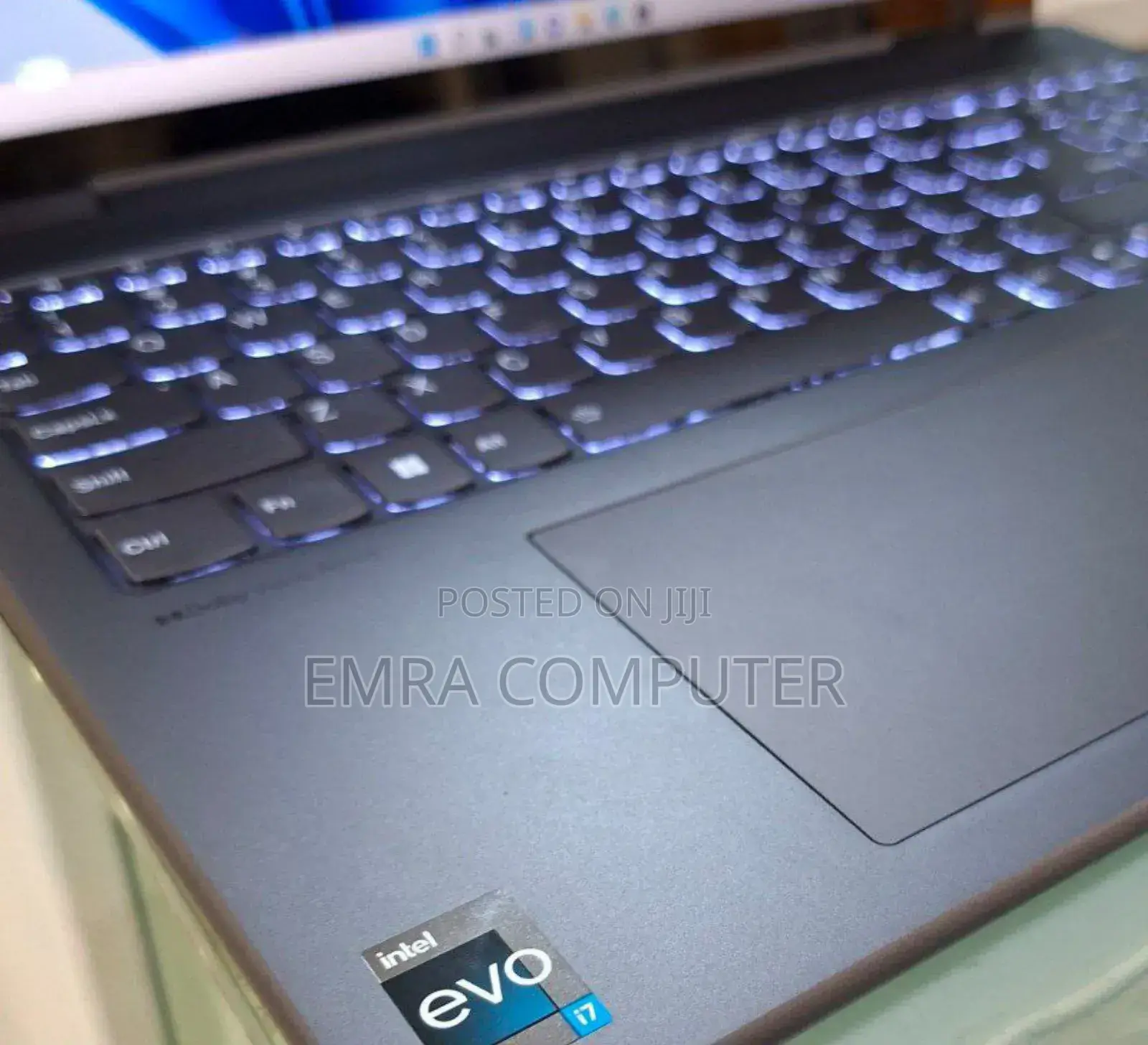 New Laptop Lenovo Yoga 7i 16GB Intel Core I7 SSD 1T