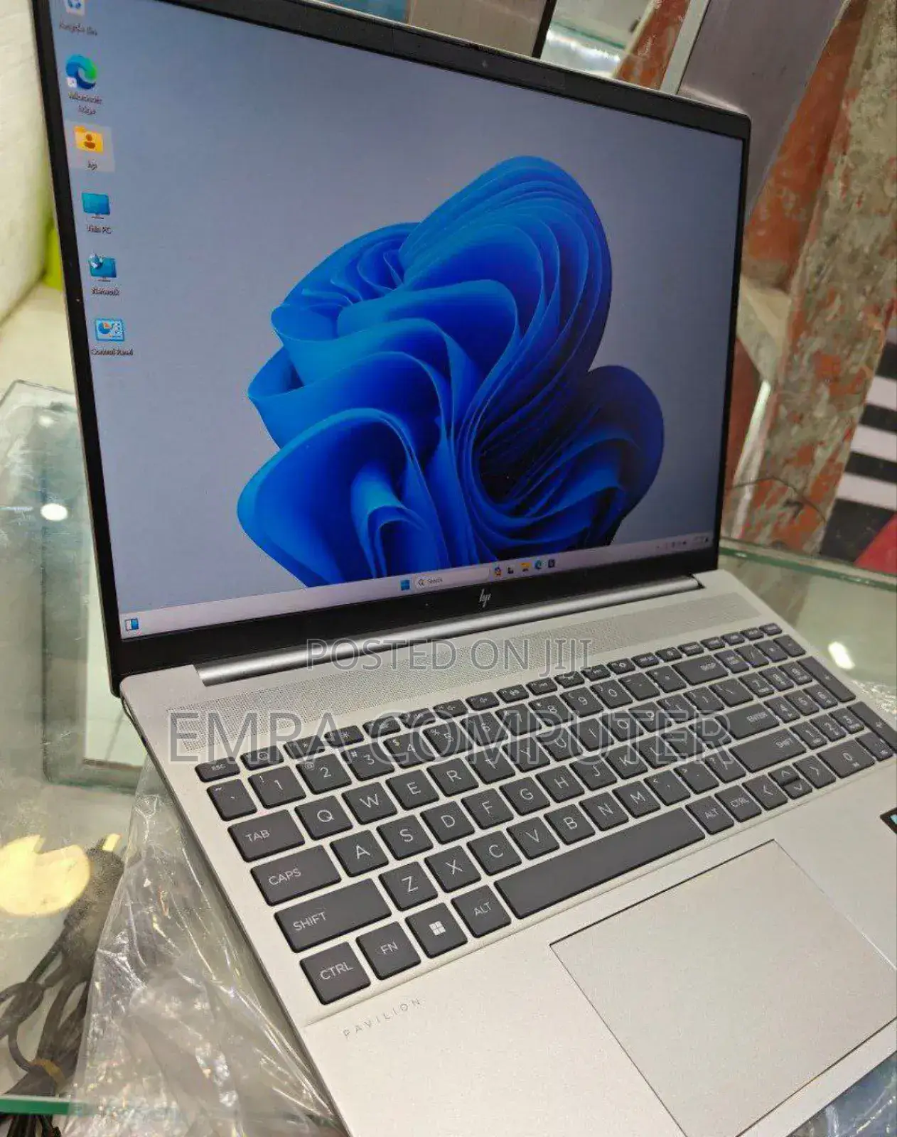 New Laptop HP Pavilion 15 16GB Intel Core I5 SSD 1T