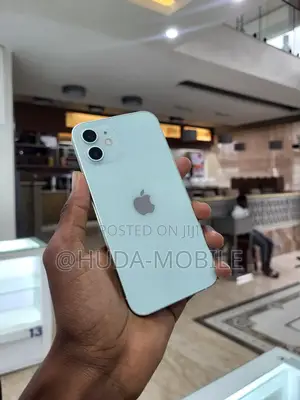 Photo - Apple iPhone 12 128 GB Gray