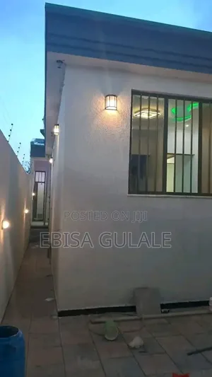 Furnished 4bdrm Farm House in Oromia-Finfinne for sale