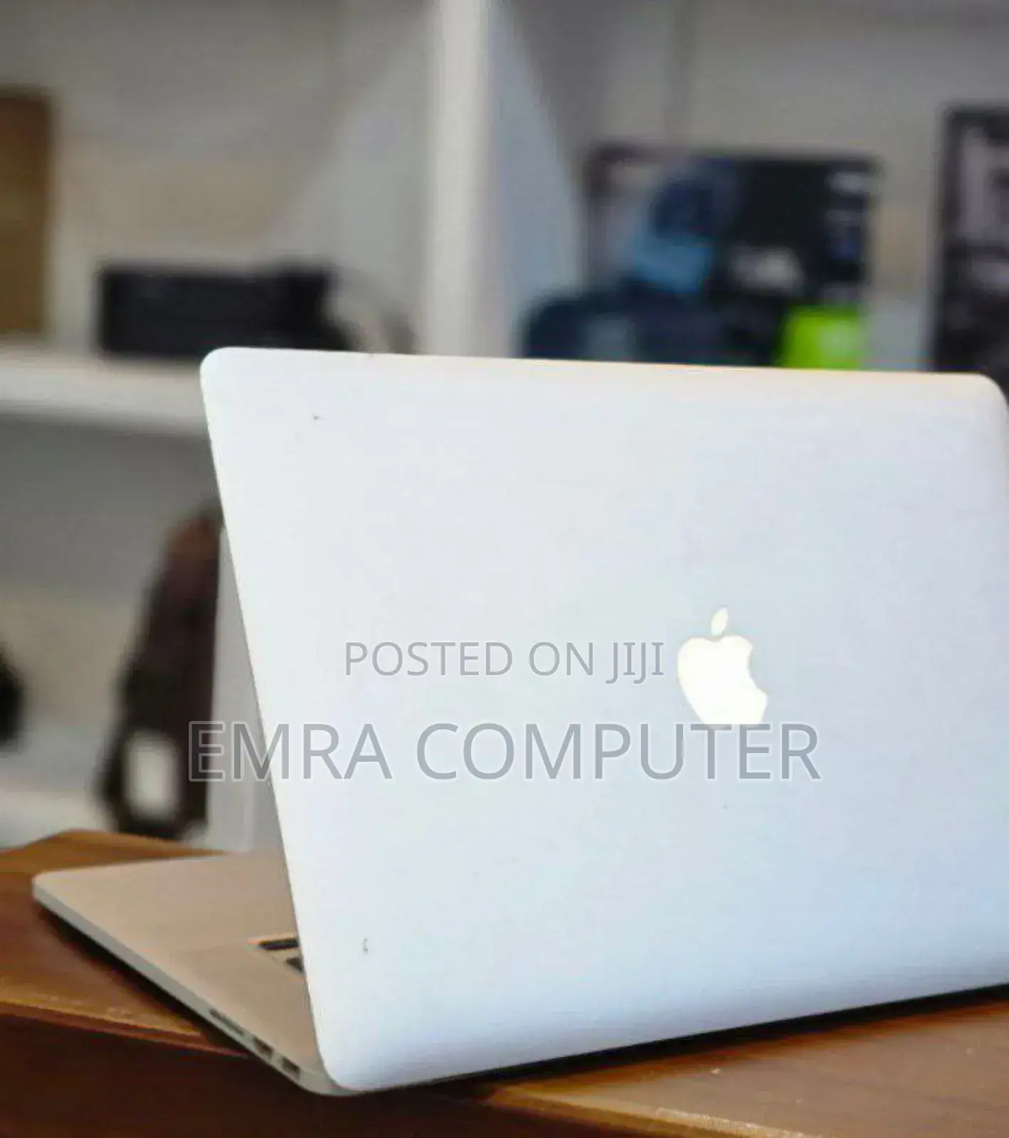 New Laptop Apple MacBook Pro 2015 16GB Intel Core I7 SSD 256GB