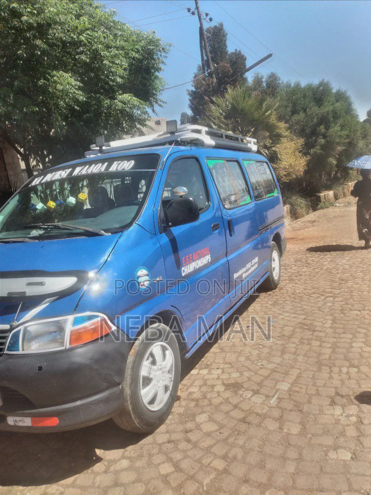 Toyota HiAce 2005 Blue