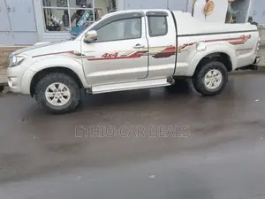 Toyota Hilux 2010