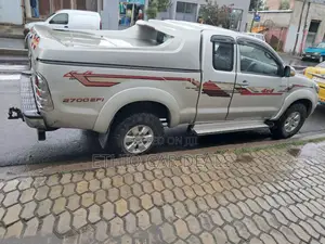 Toyota Hilux 2010