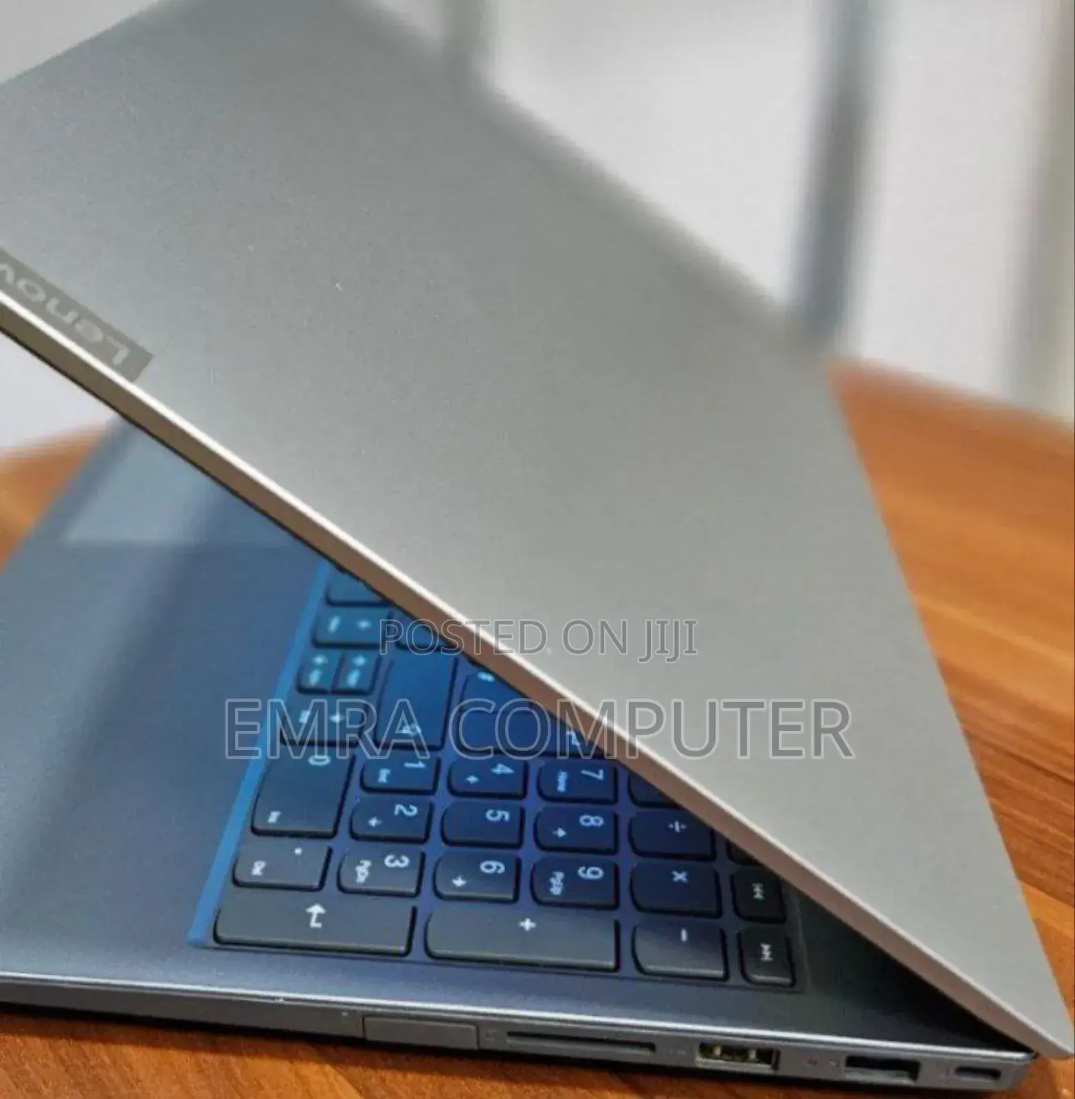 New Laptop Lenovo ThinkBook 15 8GB Intel Core I5 SSD 256GB