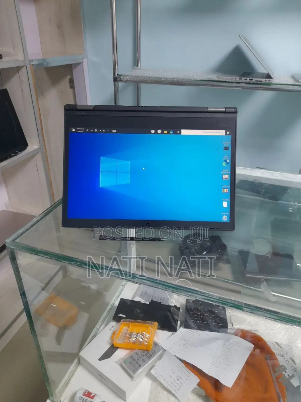 New Laptop Lenovo ThinkPad Yoga 370 8GB Intel Core I5 SSD 512GB