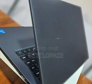 New Laptop Apple MacBook 2013 8GB Intel Core I5 SSD 512GB