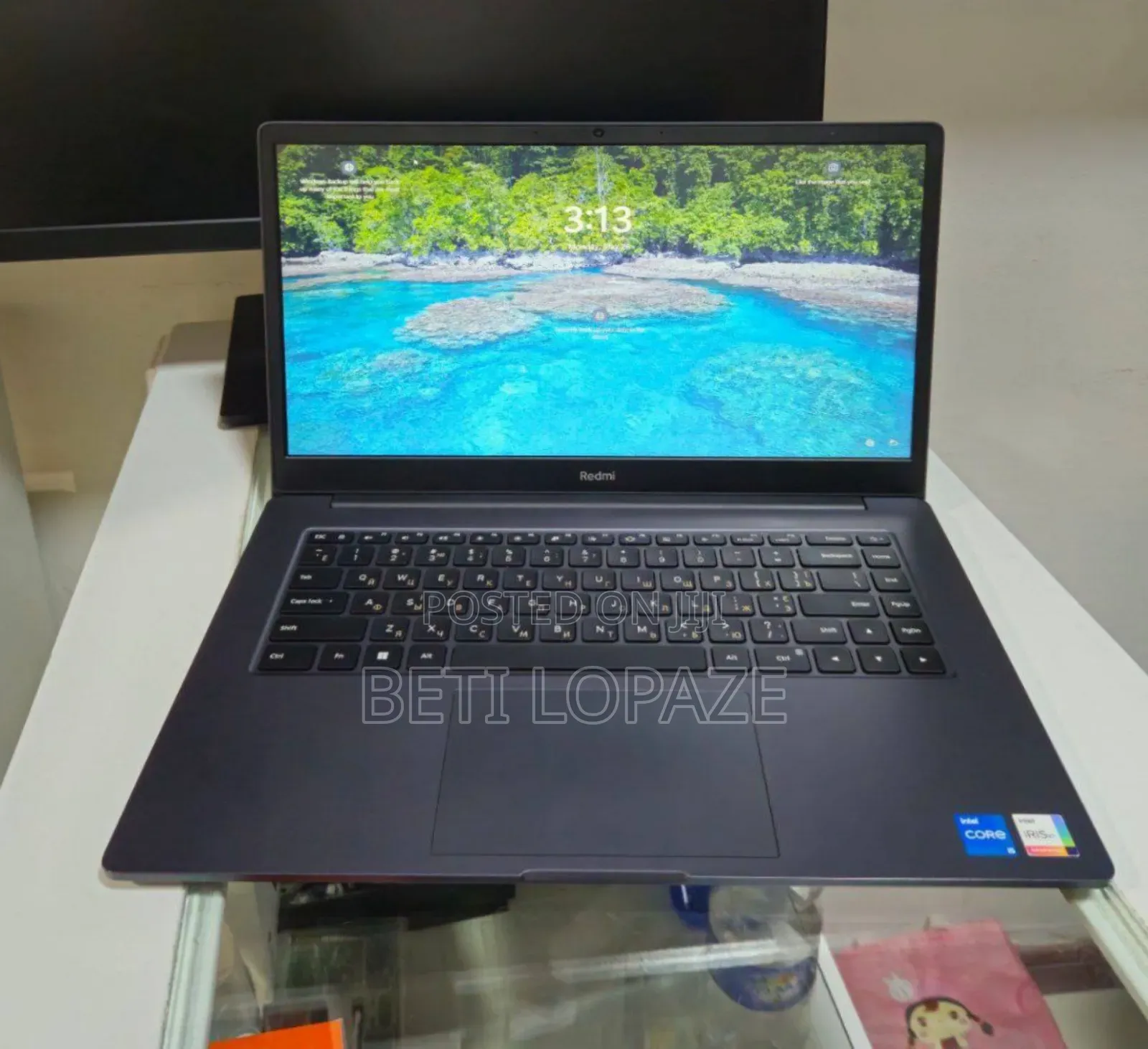 New Laptop Apple MacBook 2013 8GB Intel Core I5 SSD 512GB