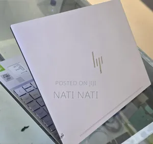 New Laptop HP Envy X360 8GB Intel Core I5 SSD 512GB