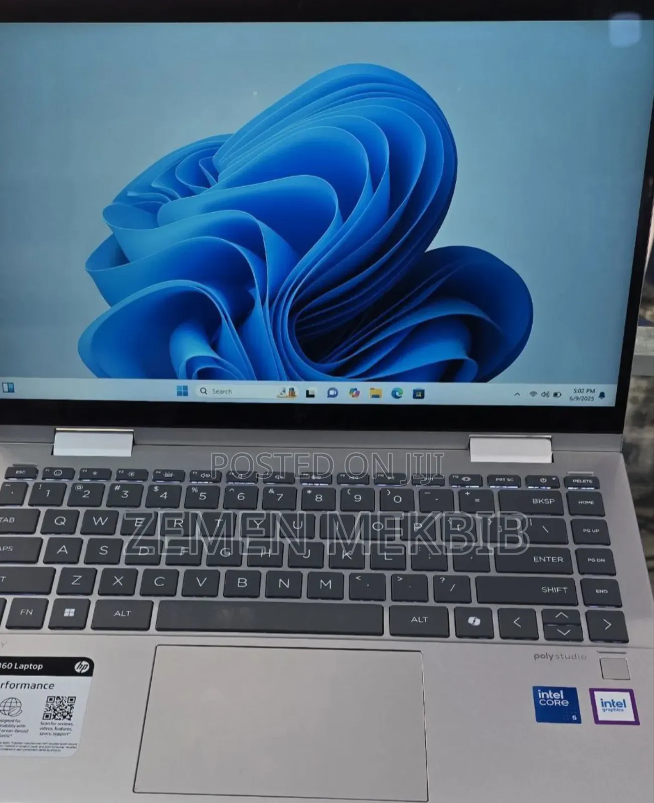 New Laptop HP Envy X360 8GB Intel Core I5 SSD 1T