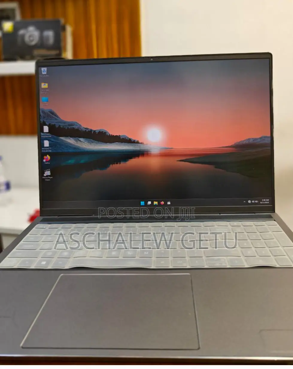 New Laptop Dell Inspiron 15 16GB Intel Core I7 SSD 512GB