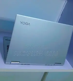 New Laptop Lenovo Yoga 730 8GB Intel Core I5 SSD 256GB