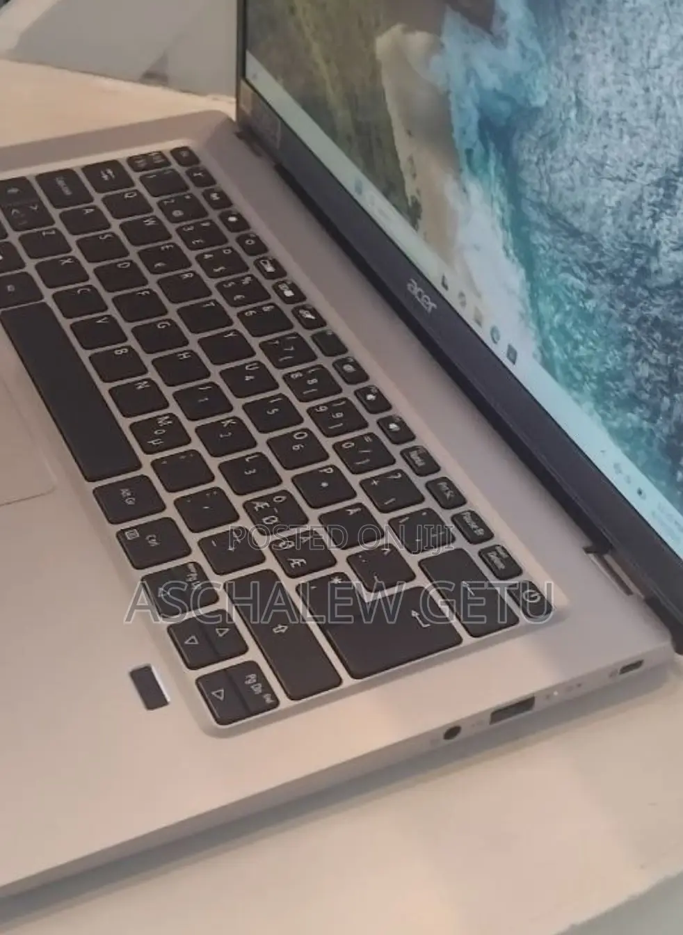 New Laptop Acer Swift 3 4GB Intel Core I5 SSD 128GB