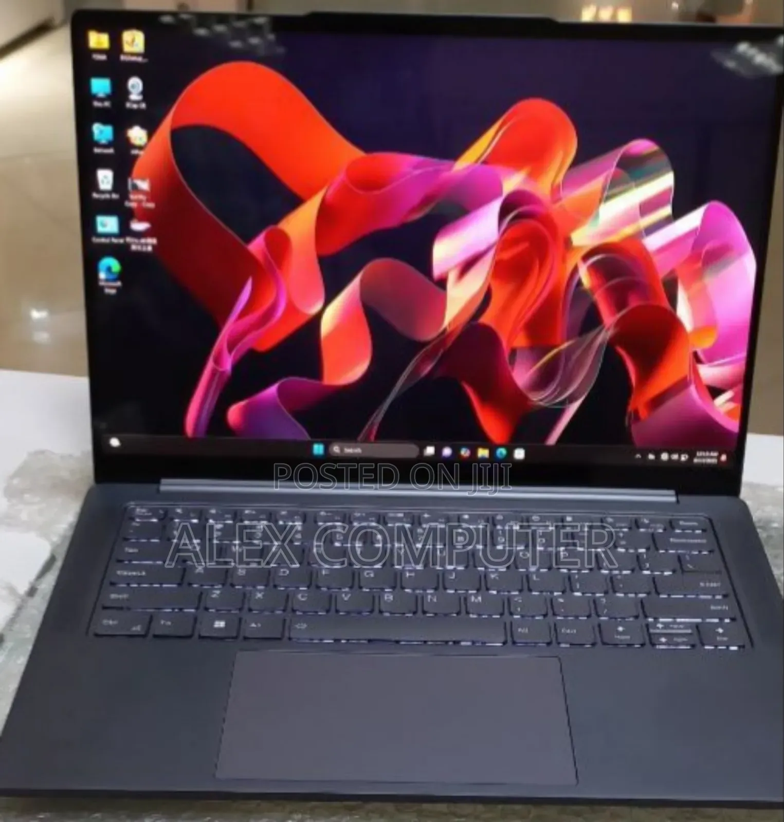 New Laptop Lenovo Yoga 7i 32GB Intel Core I7 SSD 1T