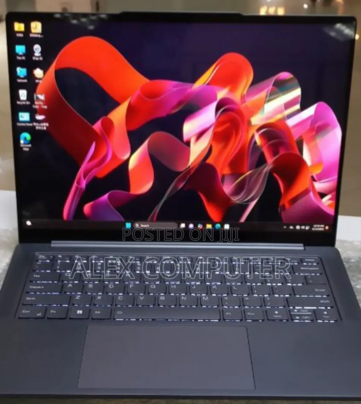 New Laptop Lenovo Yoga 7i 32GB Intel Core I7 SSD 1T