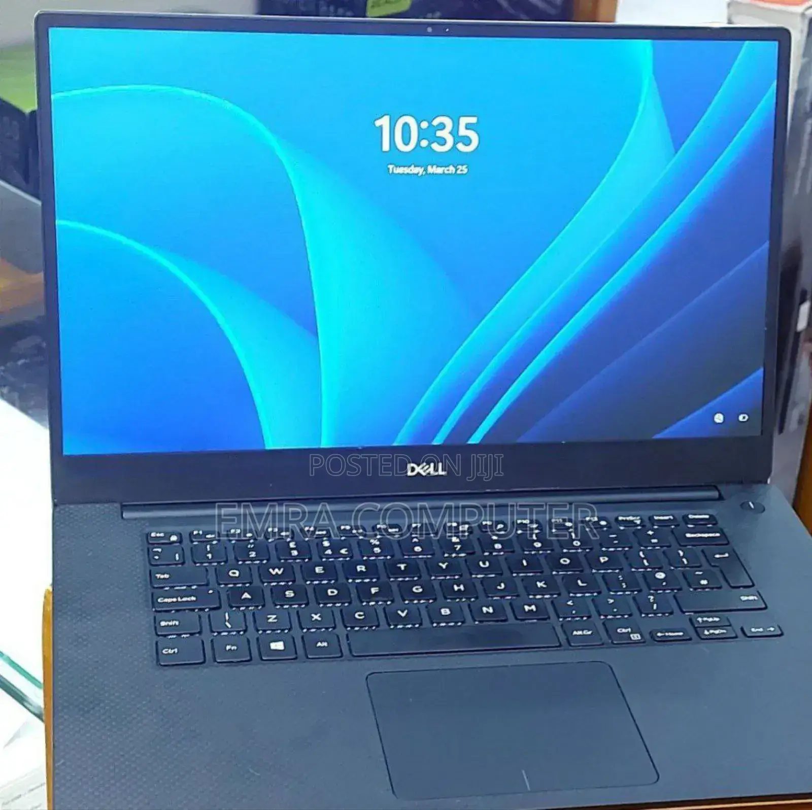 New Laptop Dell XPS 15 16GB Intel Core I7 SSD 512GB