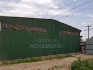 የሚከራይ 300 SQM መጋዘን