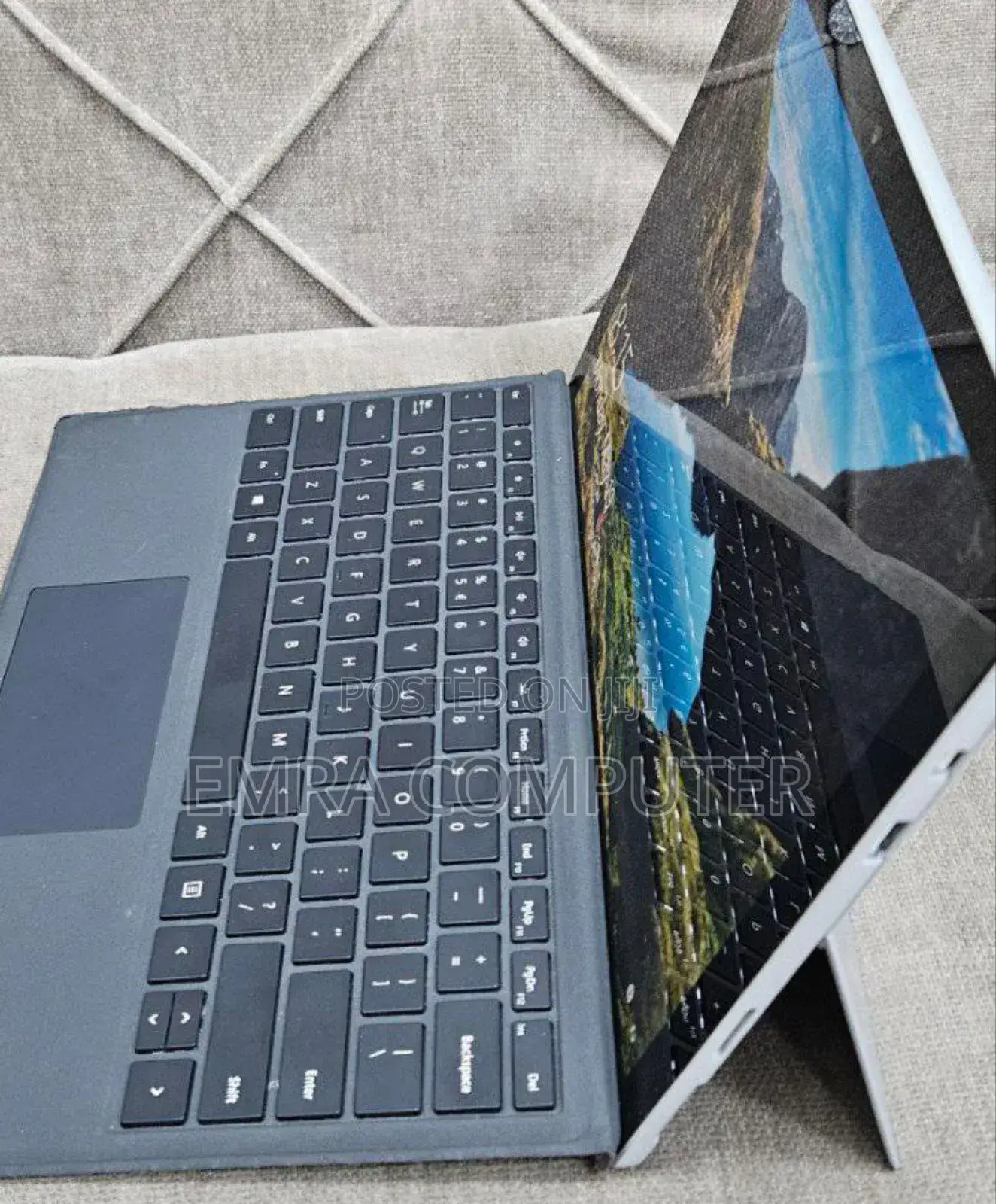 New Laptop Microsoft Surface Pro 6 8GB Intel Core I7 SSD 256GB