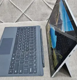 New Laptop Microsoft Surface Pro 6 8GB Intel Core I7 SSD 256GB