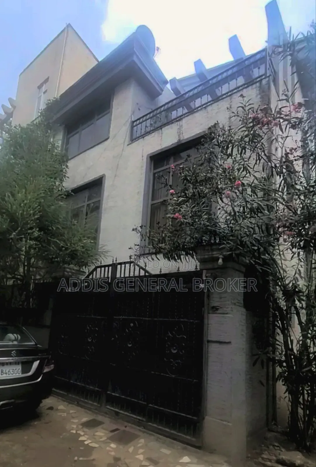 4bdrm House in Haile Garment, Bole for sale