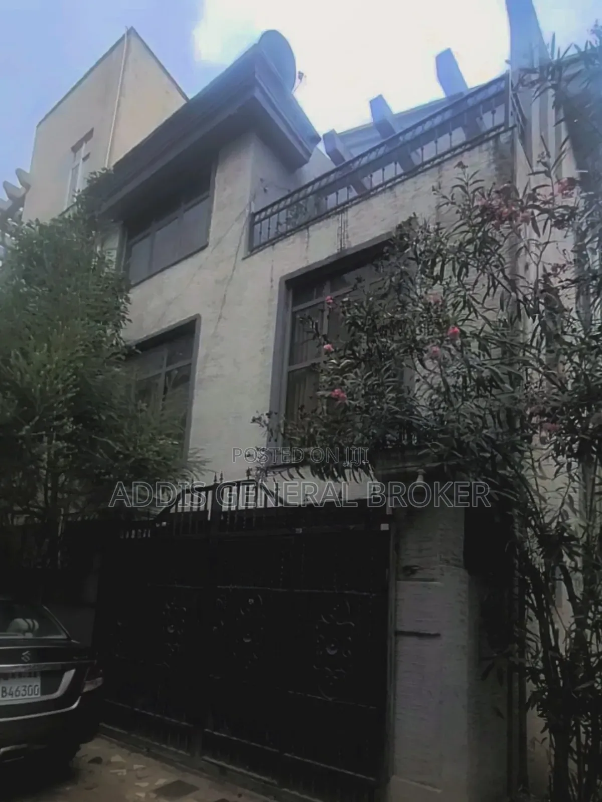 4bdrm House in Haile Garment, Bole for sale