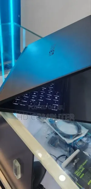 New Laptop HP Omen 17 16GB Intel Core I9 SSD 1T