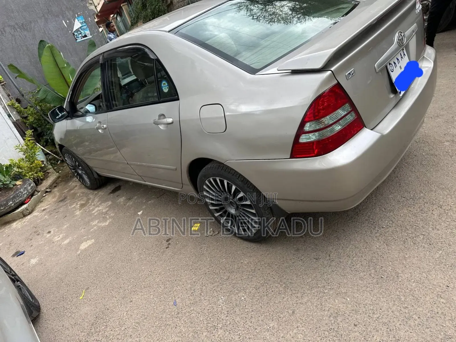 Toyota Corolla Sedan Automatic 2003 Gold