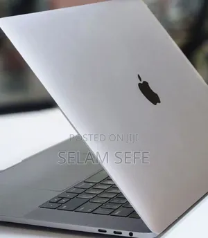 Photo - New Laptop Apple MacBook Air 2016 16GB Intel Core I7 SSD 256GB