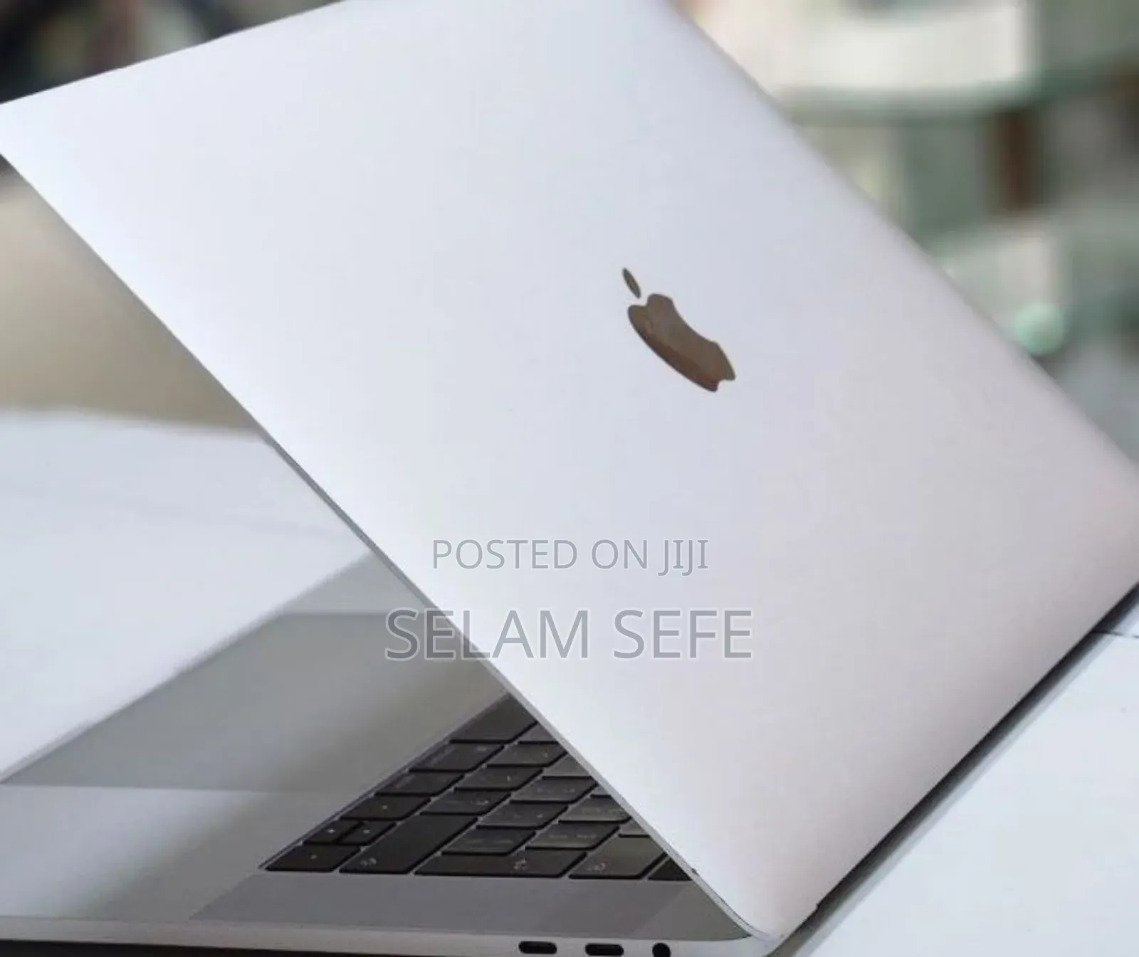 New Laptop Apple MacBook 2017 16GB Intel Core I7 SSD 512GB