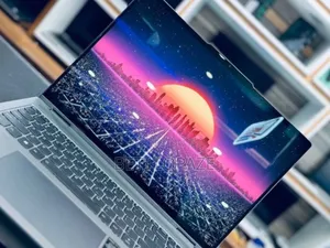 Photo - New Laptop Lenovo ThinkPad X380 Yoga 8GB AMD Ryzen 5 SSD 512GB