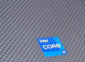 New Laptop Dell XPS 17 9720 32GB Intel Core I7 SSD 1T