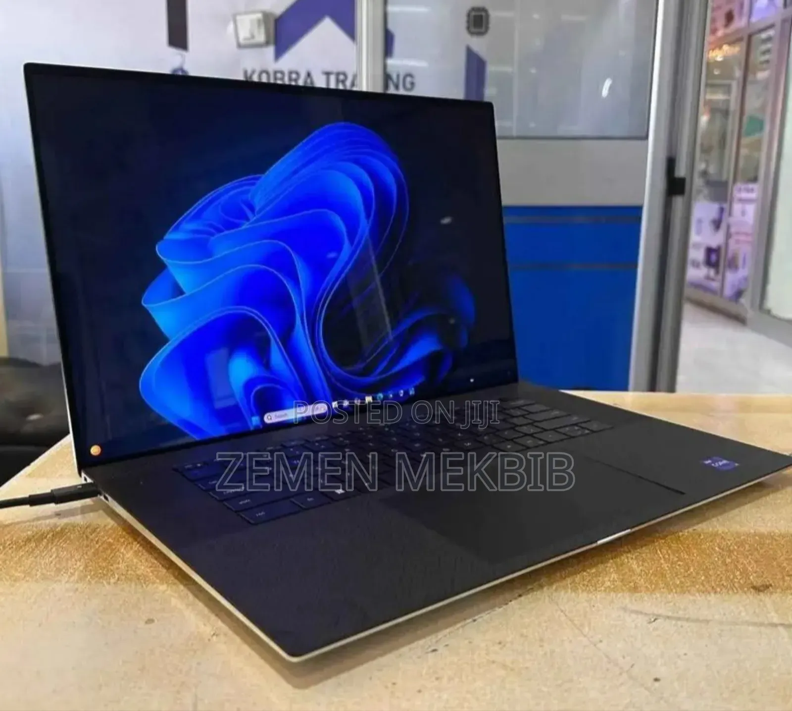 New Laptop Dell XPS 15 32GB Intel Core I7 SSD 1T