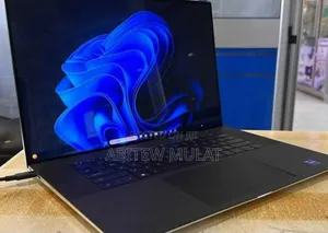 New Laptop Dell XPS 17 9720 32GB Intel Core I7 SSD 1T