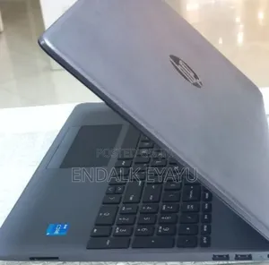 New Laptop HP 250 G8 16GB Intel Core I5 SSD 512GB
