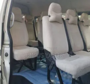 Toyota HiAce 2020 White