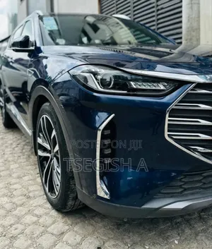 Photo - New Jetour X70 Plus 2022 Blue