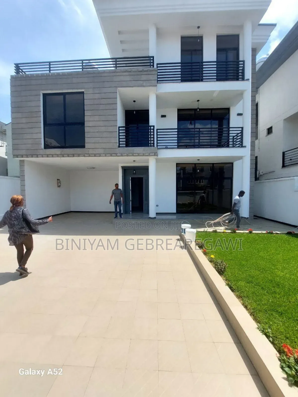5bdrm House in G+1, Yeka for rent