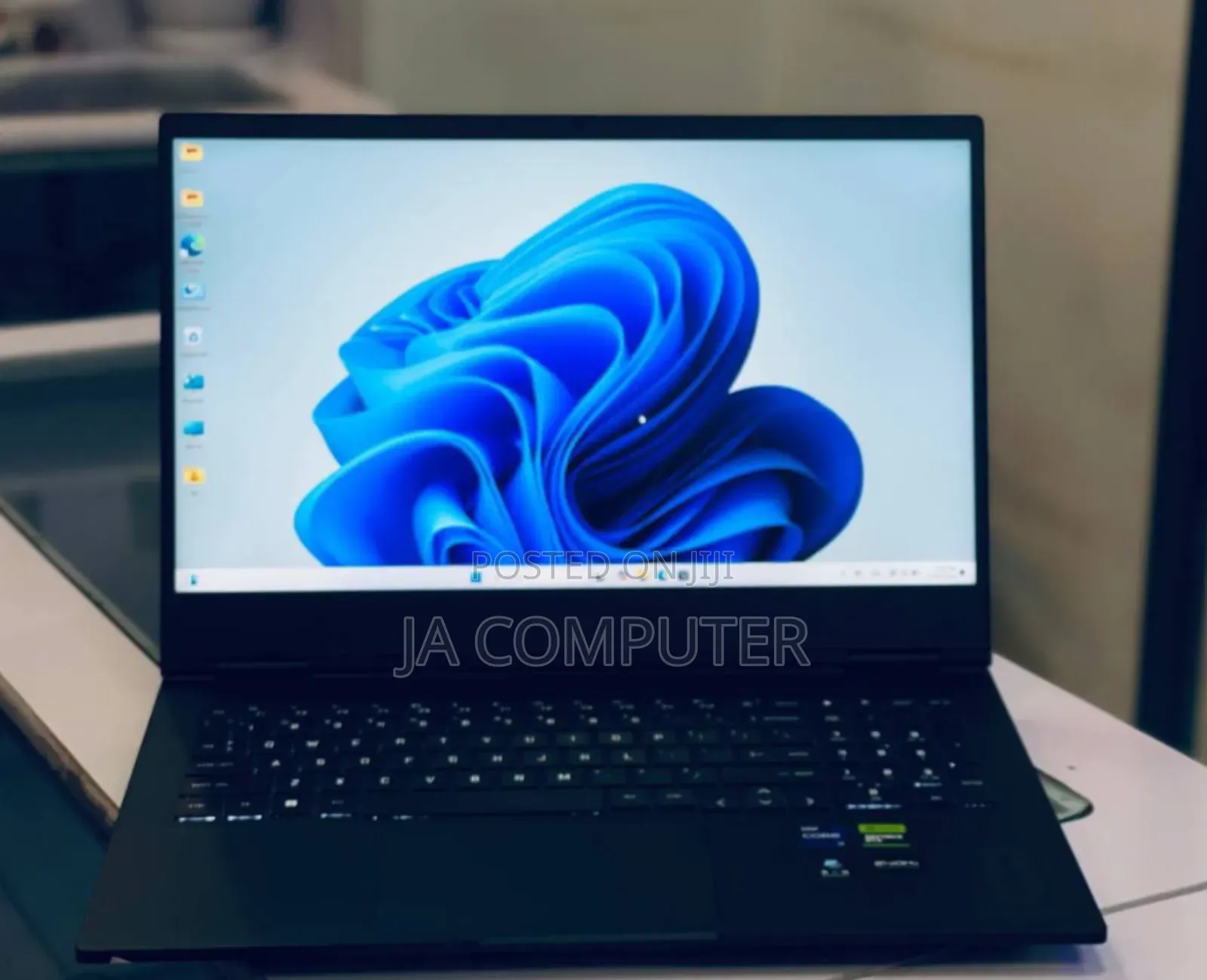 New Laptop HP Omen 16 16GB Intel Core I9 SSD 1T