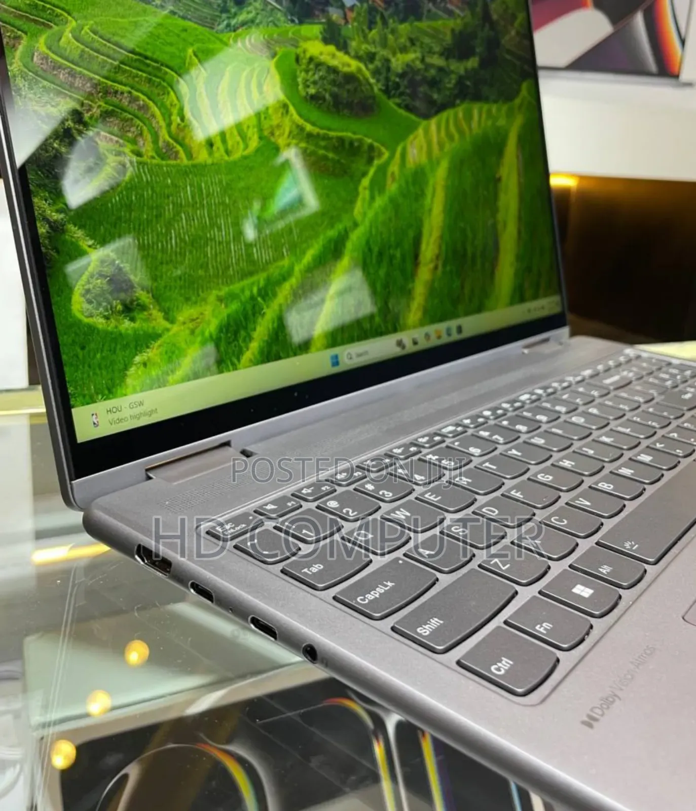 New Laptop Lenovo ThinkPad Yoga 8GB AMD Ryzen 5 SSD 512GB