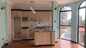 7bdrm House in G+3, Yeka for rent