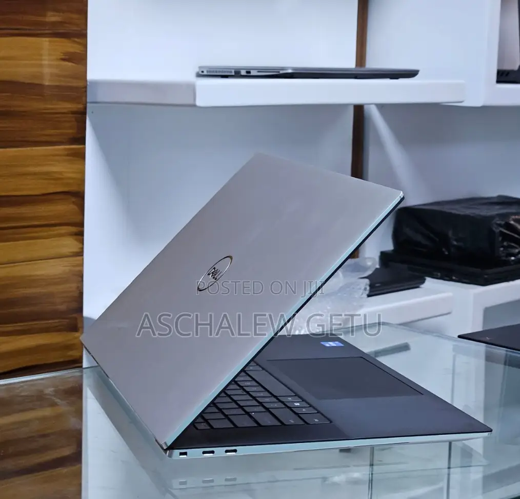 New Laptop Dell XPS 15 16GB Intel Core I7 SSD 1T